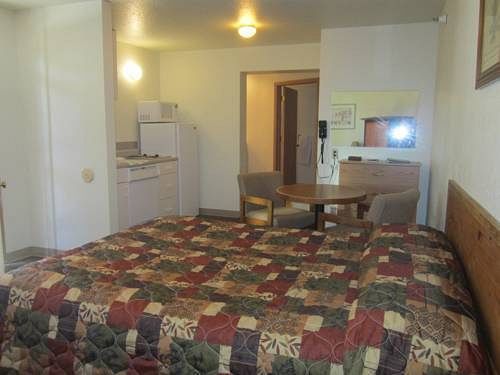 Motel Downtowner 3*